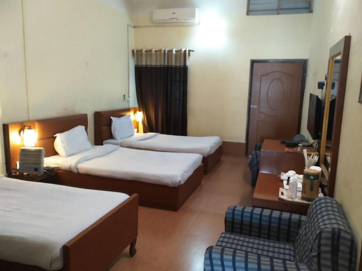 Hotel Jyoti Forbesganj Exterior foto